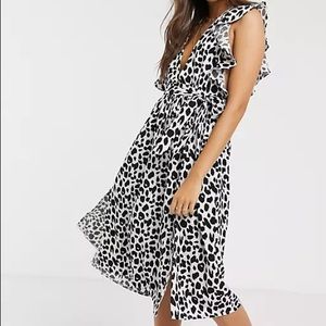 Ruffled -Shoulder Animal-Print Midi